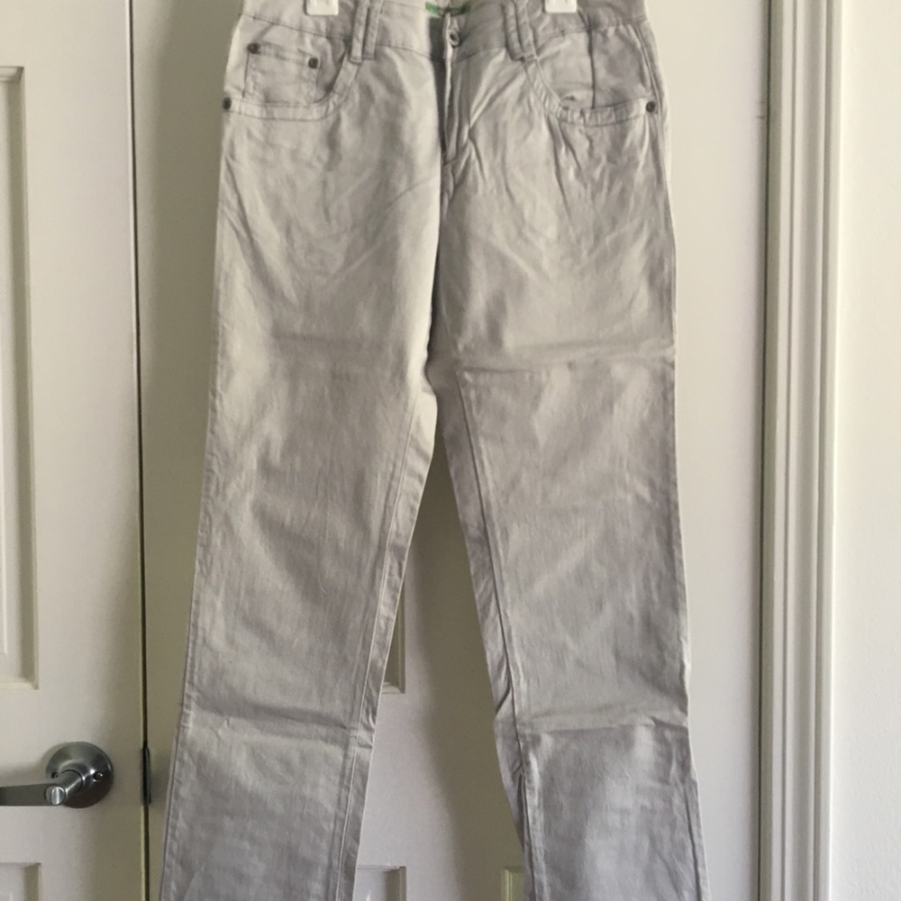 STRAIGHT LEG KHAKI PANTS